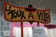 Tour à Vélo Fabriquer Toupie Tournage sur Bois Festival Toupies du Monde Animation Demonstration Concours Jeux