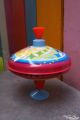 Grande toupie avec lumieres jouet en metal lumineux acheter jeux enfant anniversaire 1-3 ans cadeau noel Toupie Shop