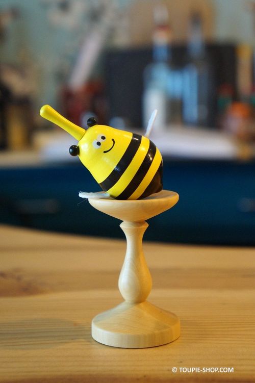  	Toupie Bee Jouet en Bois Rigolo Abeille Acheter Cadeau Enfant Collection Jeux Toupie Shop Magasin Jouets Achat Toupies Noel