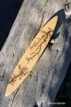 Belle Histoire Anagyre Arbre de Vie Yggdrasil Toupie Originale en Bois Ebene Blanc Cadeau Artisanal Fabrique en France 