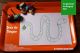  	Creation jeu du serpent vert avec toupie qui dessine parcours coloriage enfant jouet en bois fabrication artisanale
