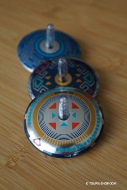 collection 3 toupies en metal hi tech jeux pour enfant cadeau gouter anniversaire fille garcon quel jouet choisir toupie shop