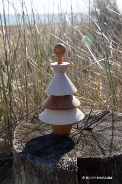 Toupie haute couture fabrication francaise jeux en bois jouet artisanal acheter piece unique cadeau made in france
