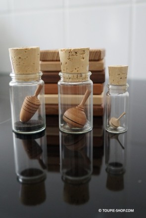 Jeux de Toupies Mini Collection de 3 Jouets en Bois Artisanal Toupie Shop Magasin de jouet toupie bois