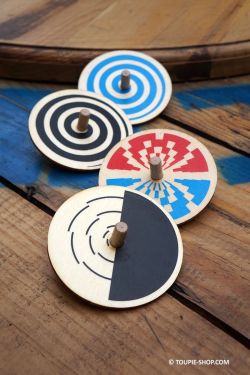 Toupies en bois magiques jeux avec illusions optiques jouets scientifiques animation toupie enfant sciences cadeau original noel