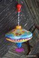 Jeux peace and love grande toupie en metal achat jouet eveil bebe cadeau anniversaire enfant 1 an collection Toupie Shop
