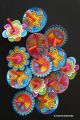 Toupies en bois avec fleur coeur etoile symbole peace and love achat jouet eveil jeux pour enfant cadeau multicolore toupie shop