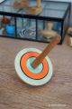Quelle activite faire avec ses enfants idee atelier loisir creatif toupie en bois jeu artisanal magasin jouet nantes Toupie Shop