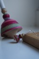 Bigouden Mini Boucles d'oreilles Bijou en Bois Artisanal Toupie-Shop Magasin de Jouet Toupies