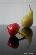 Toupie Fruit Fraise Jeux en Bois Laqué Idée Cadeau Original