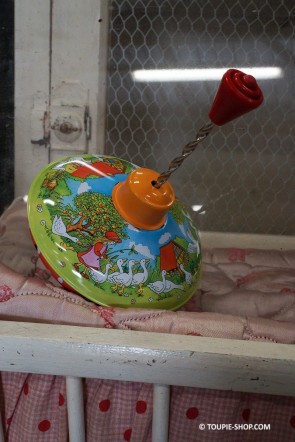 Metal Toupie Jouet Ancien Jeux de Ferme avec Animaux Toupie Shop Magasin Jouets Jeu Original Cadeau Noel Enfant