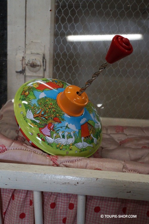 Metal Toupie Jouet Ancien Jeux de Ferme avec Animaux Toupie Shop Magasin Jouets Jeu Original Cadeau Noel Enfant