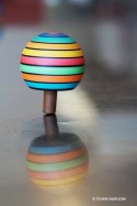 Toupie Magique Arc-en-ciel Pirouette Jeu en Bois Artisanal