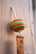 Maracas Toupie Artisanale Jeux en Bois Cadeau Adulte