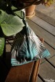 Berlingot Pochette en Tissu Recycle pour Toupies Accessoires Jeux Toupie Shop Boutique Cadeau Noel Magasin Jouets Nantes