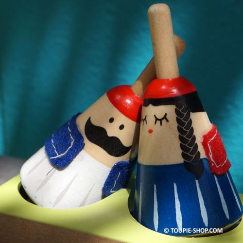 Couple Tasos Golfo Jeux de Toupies en Bois Culture Tradition Grece Toupie Shop Magasin Jouet Cadeau Original Fete Meres Peres