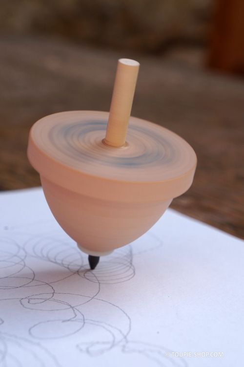 Creer colorier dessiner jeu avec crayon jouet en bois cadeau enfant activite coloriage Toupie Shop jouets acheter jeux toupies