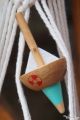 Comment lancer une toupie en bois avec ficelle ? Bateau Jouet pour Enfant Toupie Shop Collection Jeux Achat Toupies