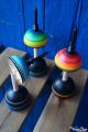 Colibri jouet en bois toupie avec support artisanat piece unique couleur jeux design objet deco cadeau original anniversaire